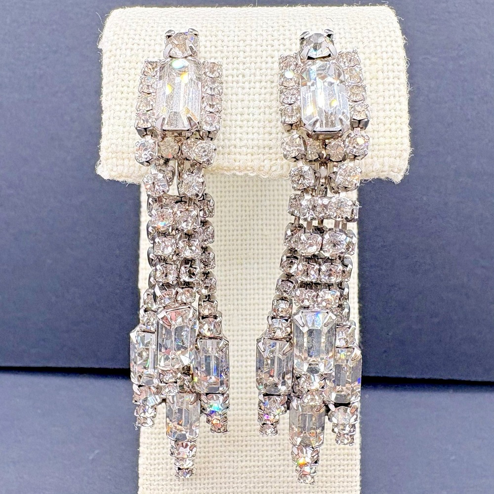 Vintage Kramer Clear Rhinestone Earrings Dangle Silver Tone Clip On Layered READ